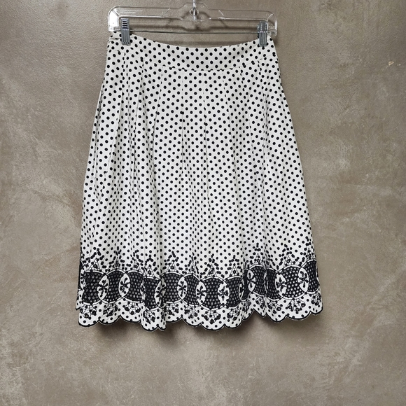 Talbots Black and White Polka Dot Beautiful and Unique Eyelet Skirt Set 16p - Picture 4 of 12